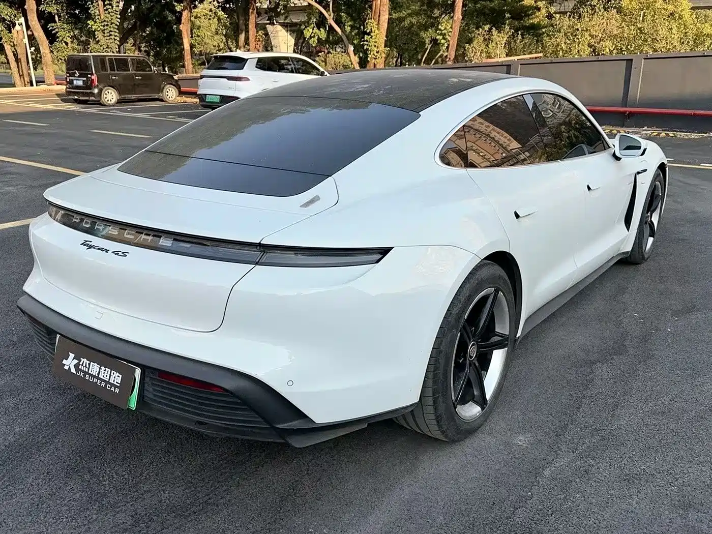Porsche Taycan 2022 Taycan фото 2