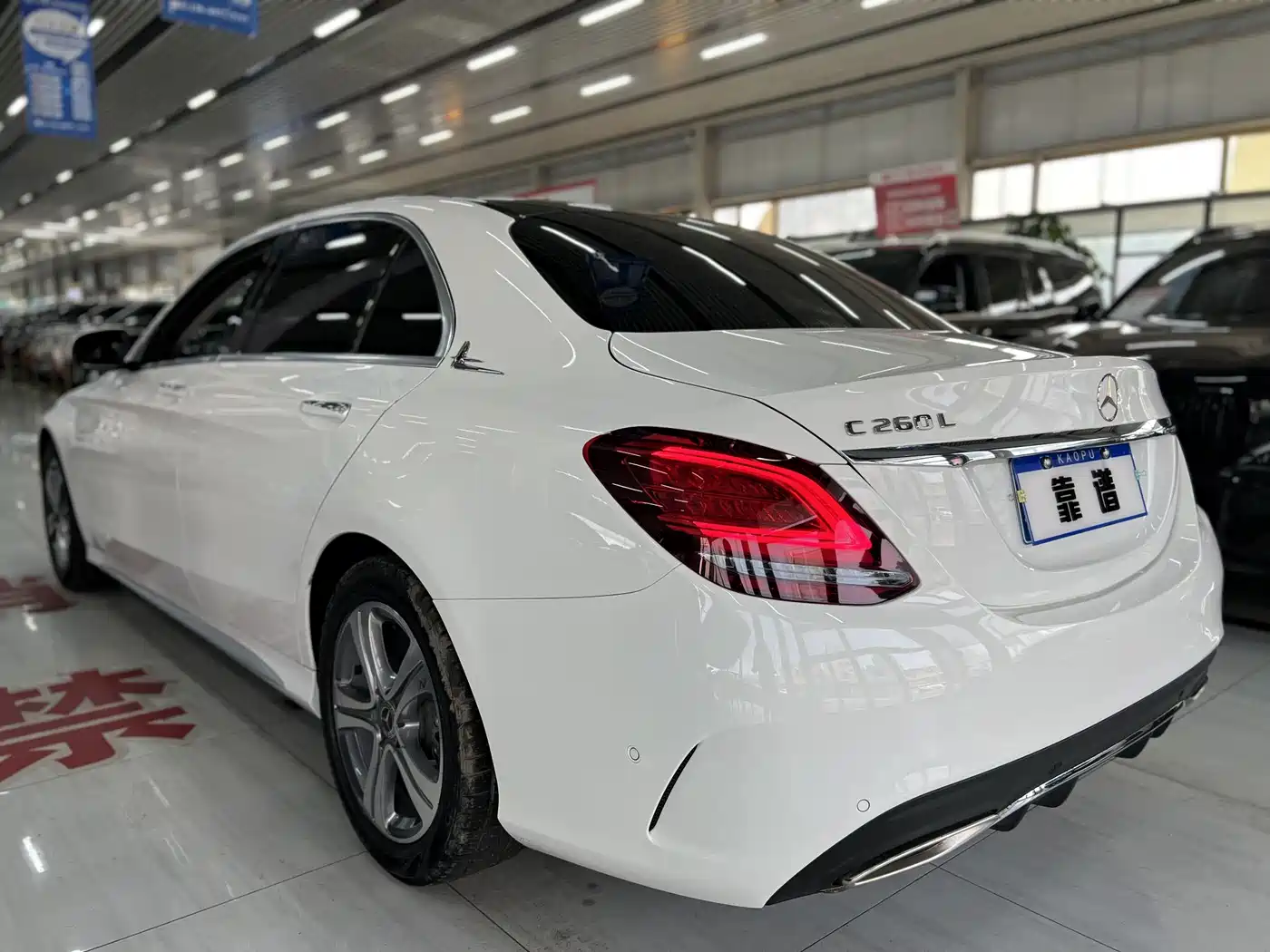 MERCEDES-BENZ C CLASS