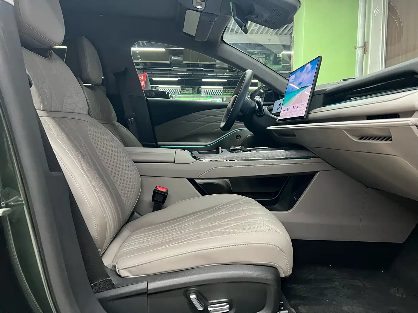 GEELY GALAXY GALAXY SPARKLE 8