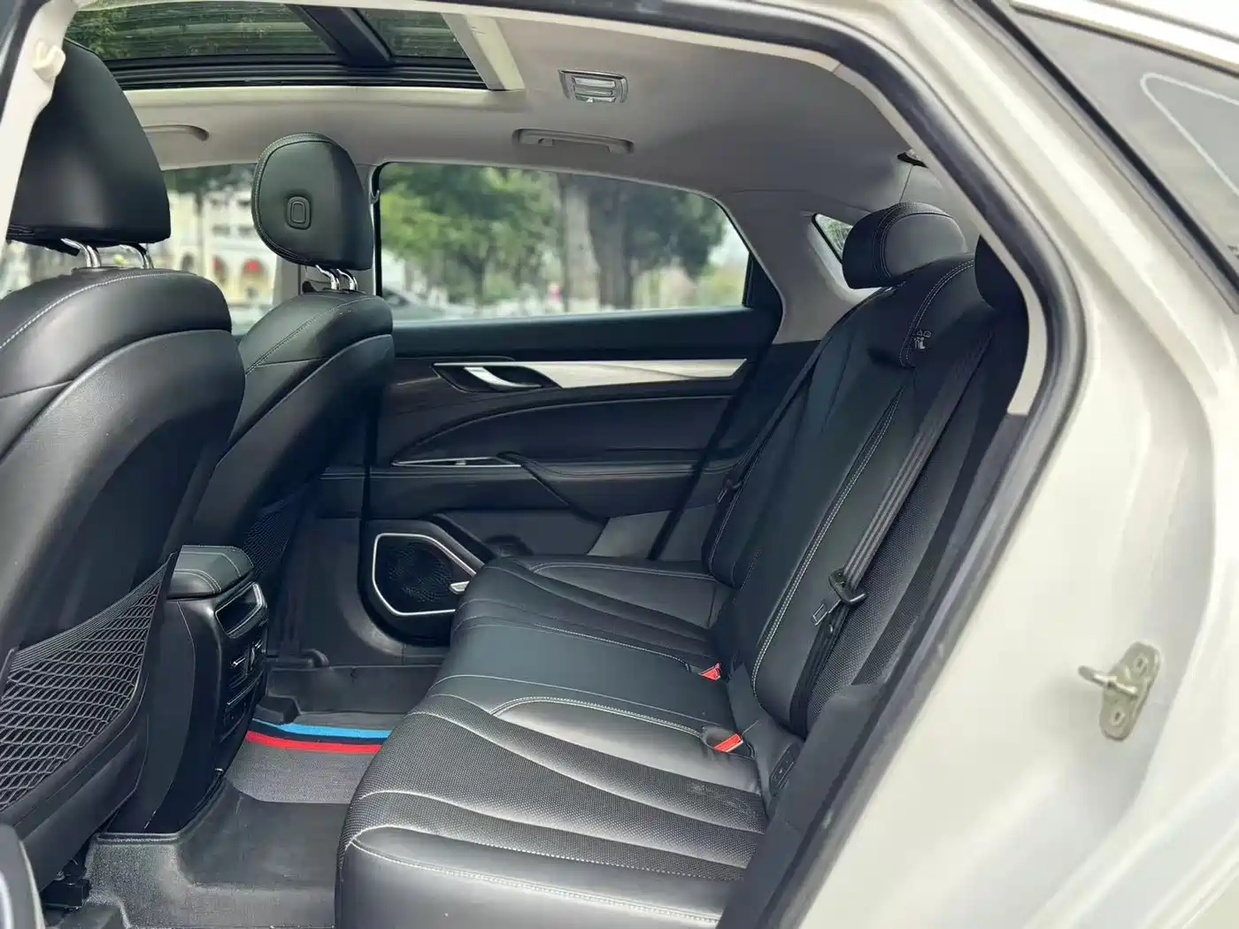 GEELY AUTOMOBILE BORUI