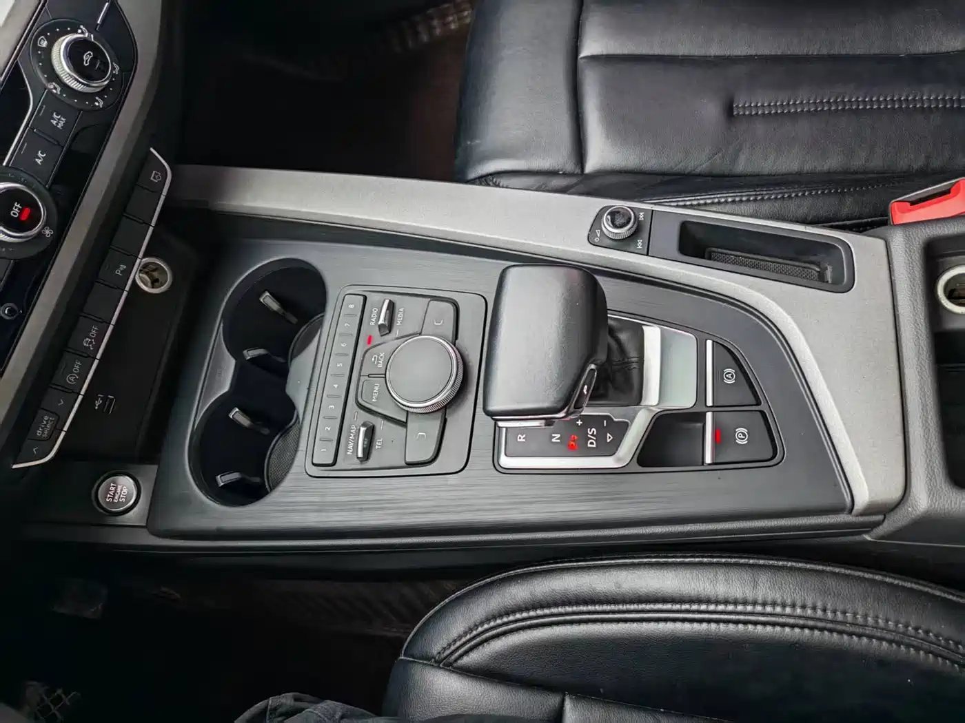Audi A4L 2019 40 TFSI Progressive (China V) фото 10