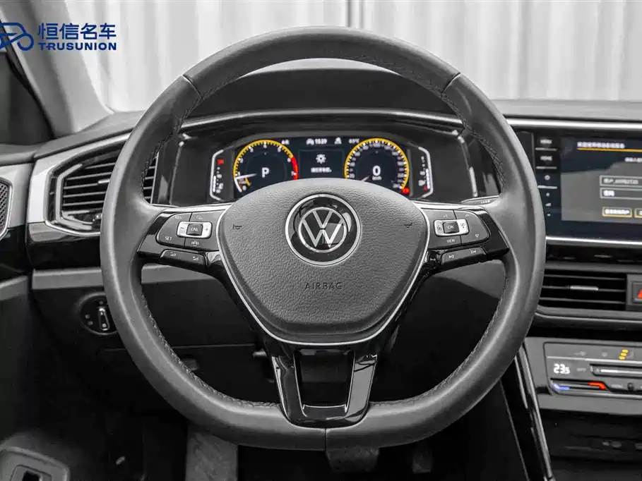 Volkswagen Tayron 2021 330TSI 2WD Luxury Smart Connect Edition фото 18