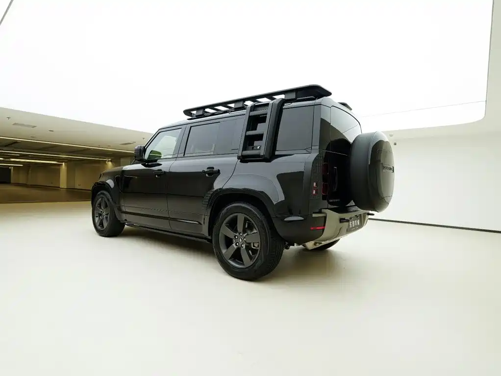 2026 Land Rover Defender