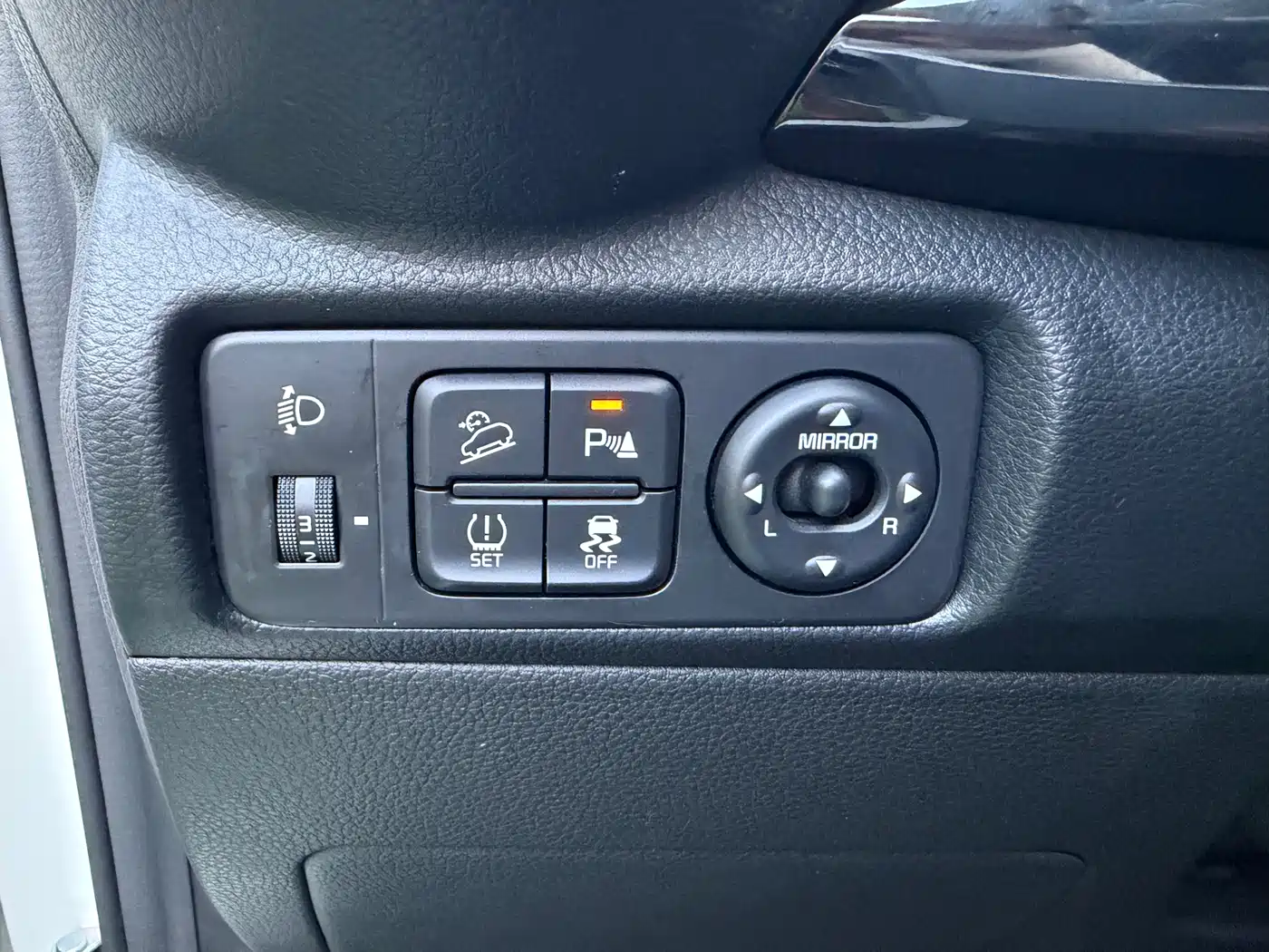Kia KX1 2024 2021 1.4L CVT Sunroof Version