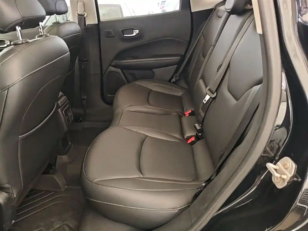 Jeep Compass 2017 2017 200T Auto Premium Edition
