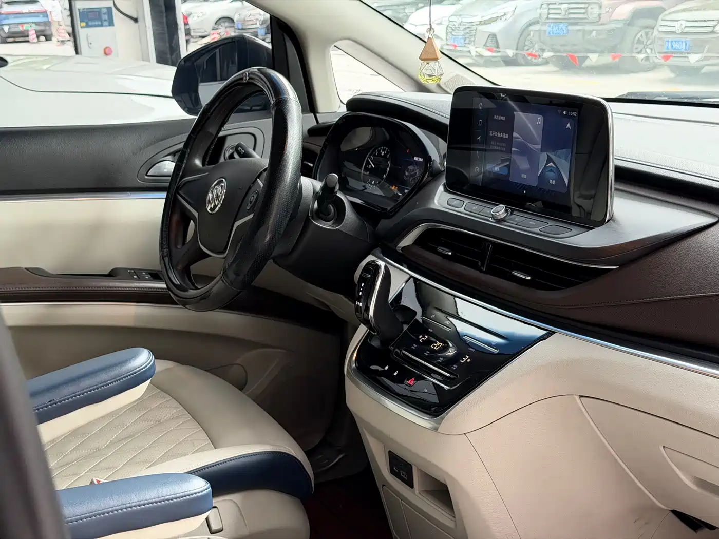 Фото 3 - Audi Q5L