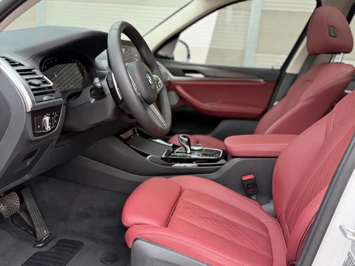 BMW X3 2023 Facelift xDrive30i Leading M Night Package фото 12