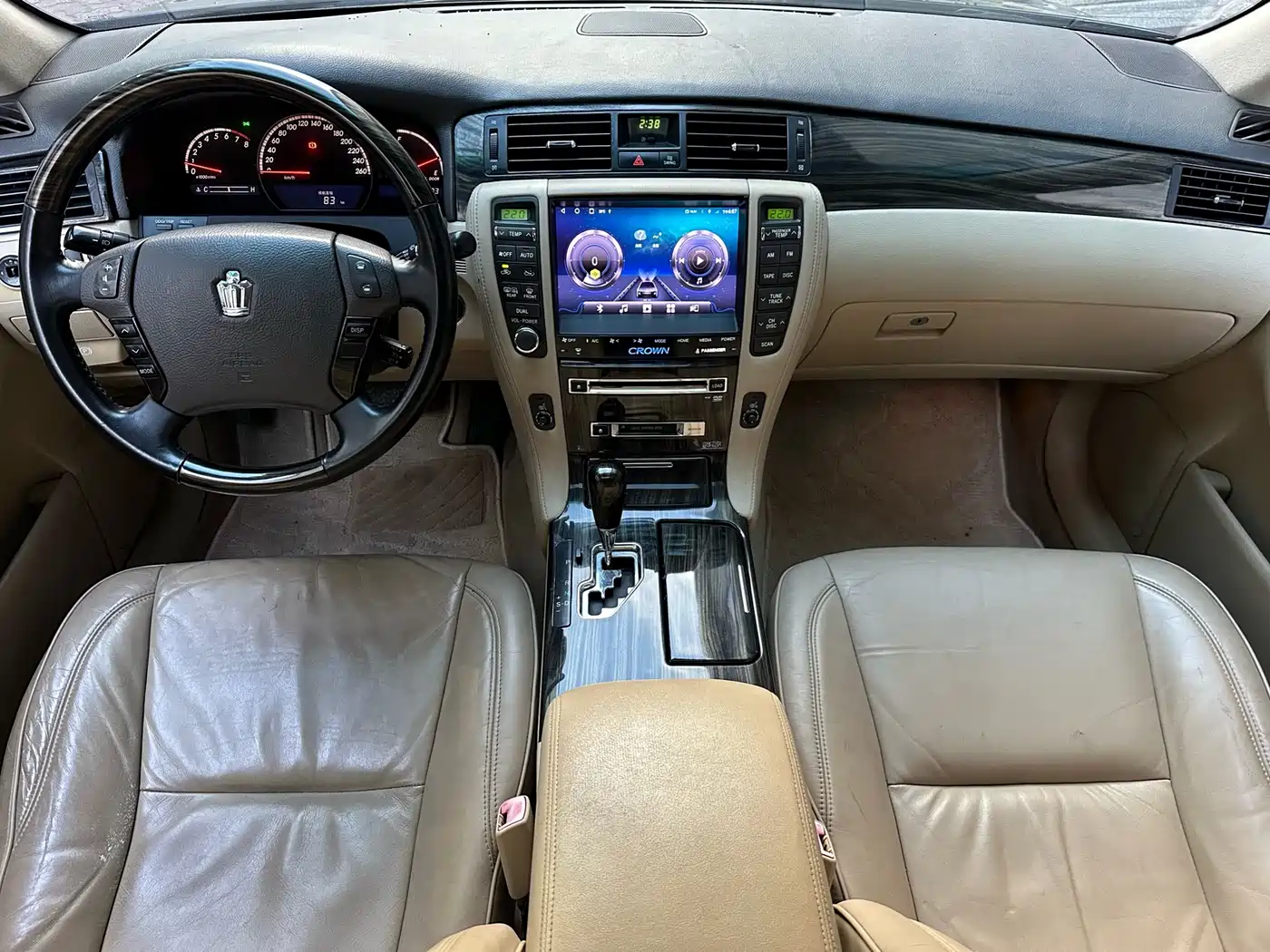 Toyota Crown 2005 Model 3.0L Royal Saloon G фото 6
