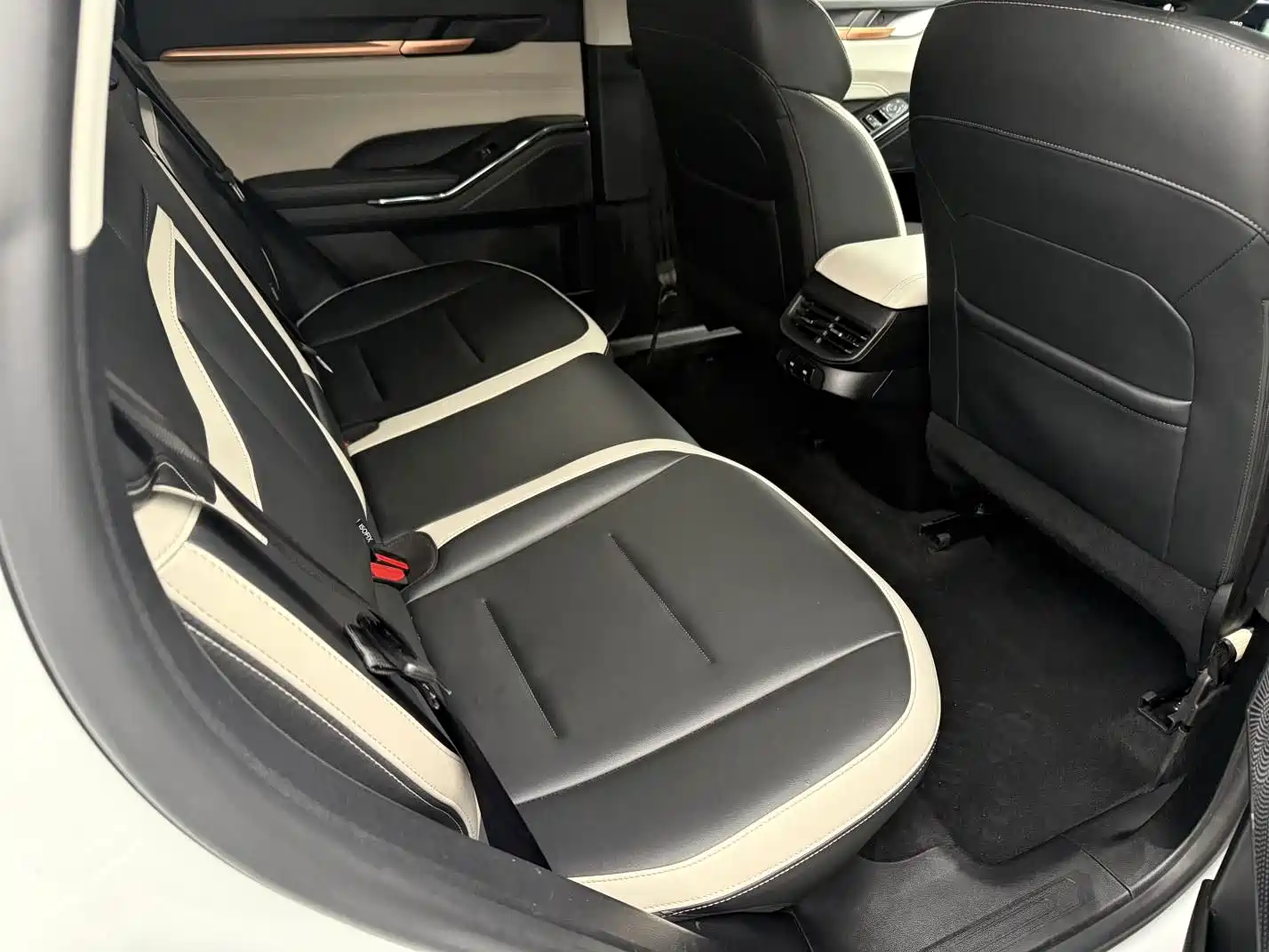 Фото 13 - Haval H6