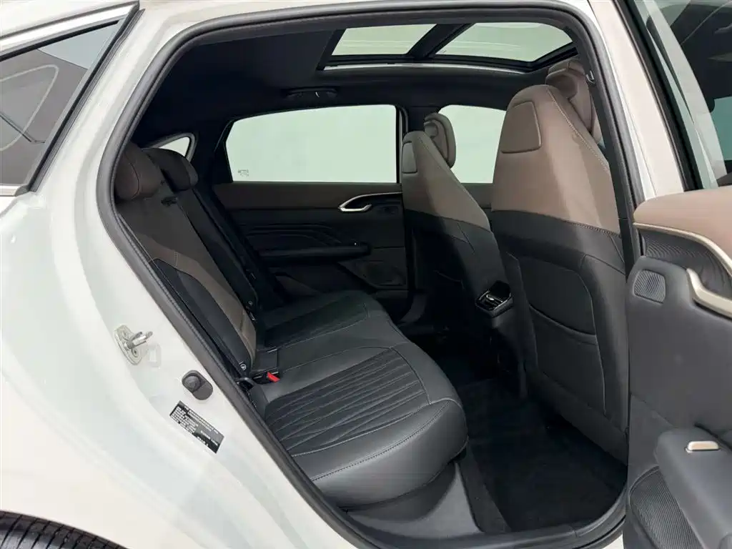 Changan Eado 2026 2025 Model Year Facelift 1.5T 500Bar Premium Edition