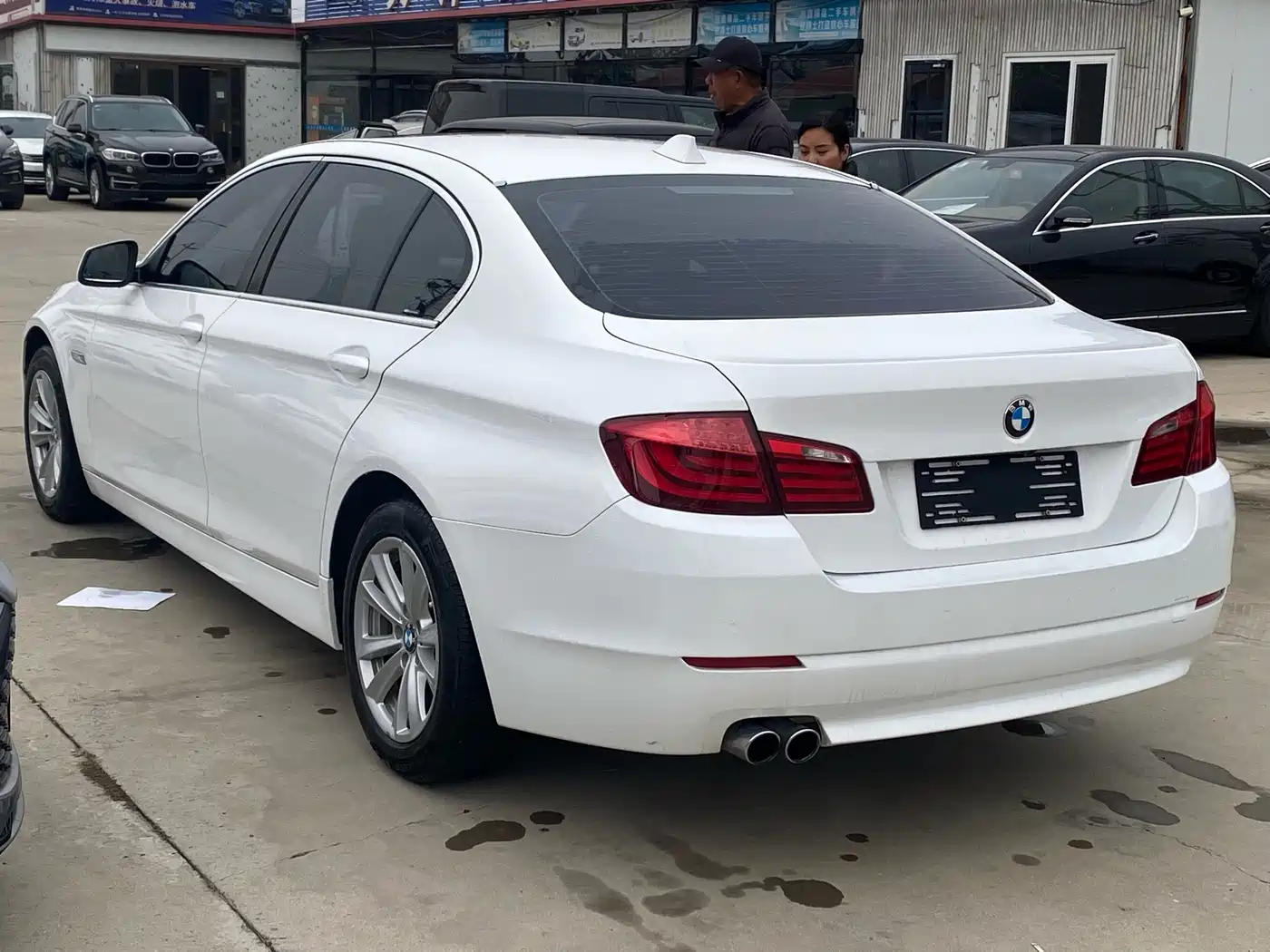 BMW 5 Series 2011 520Li Elegance фото 15