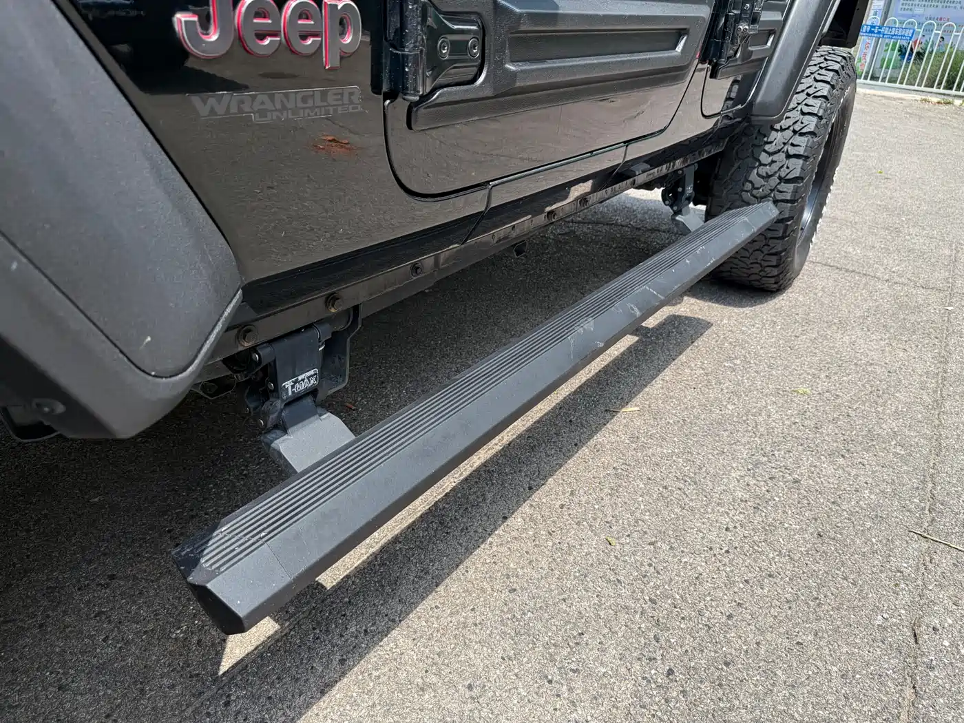 Фото 26 - Jeep Wrangler