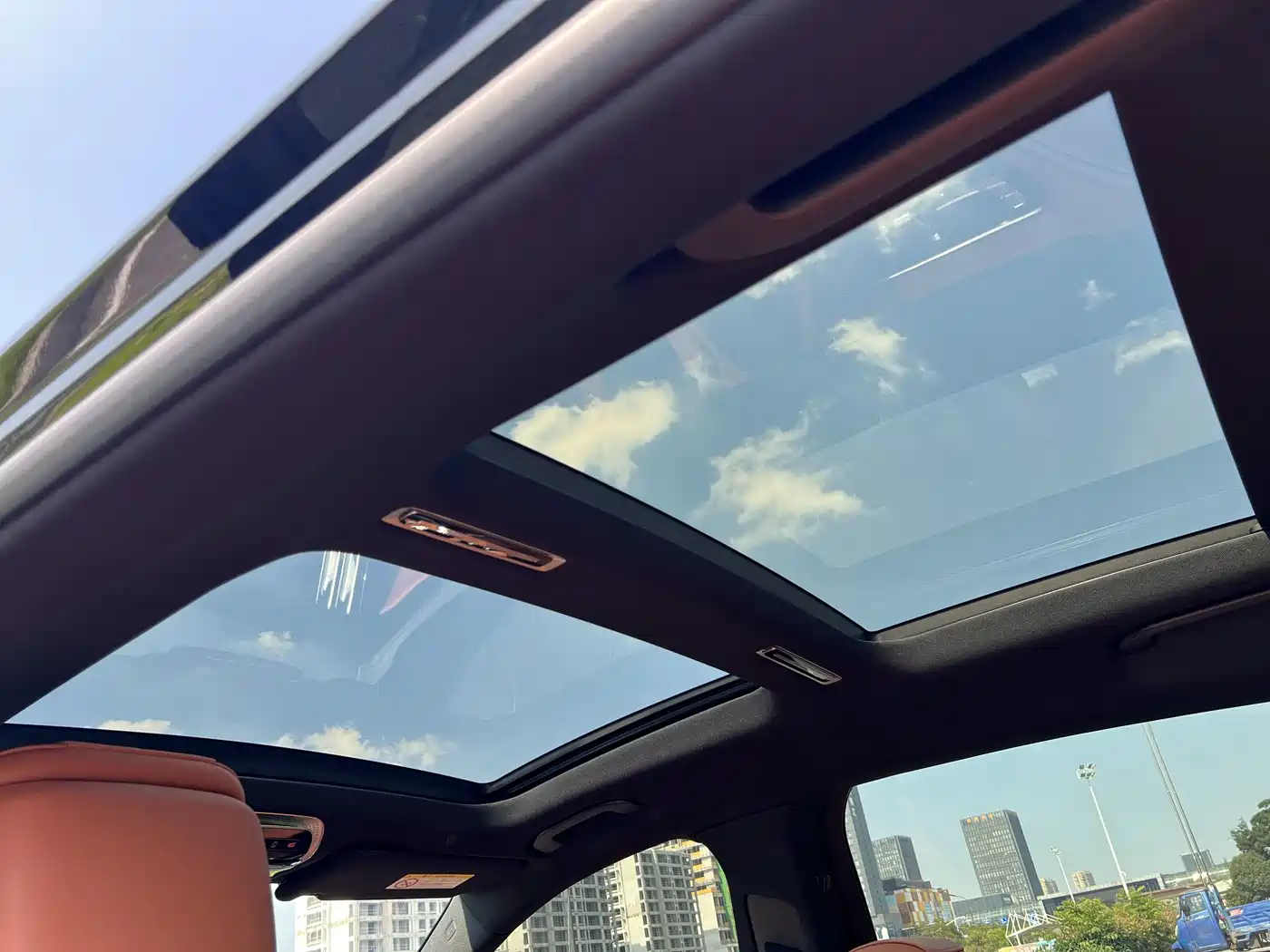 Mercedes-Benz Maybach S-Class 2025 Model S 480 4MATIC фото 22