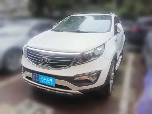 Kia Sportage 2012 2.0L Automatic 2WD GLS — фото 1