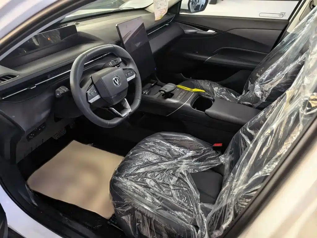 Changan Eado 2026 2025 Blue Whale 1.5T 500Bar Premium