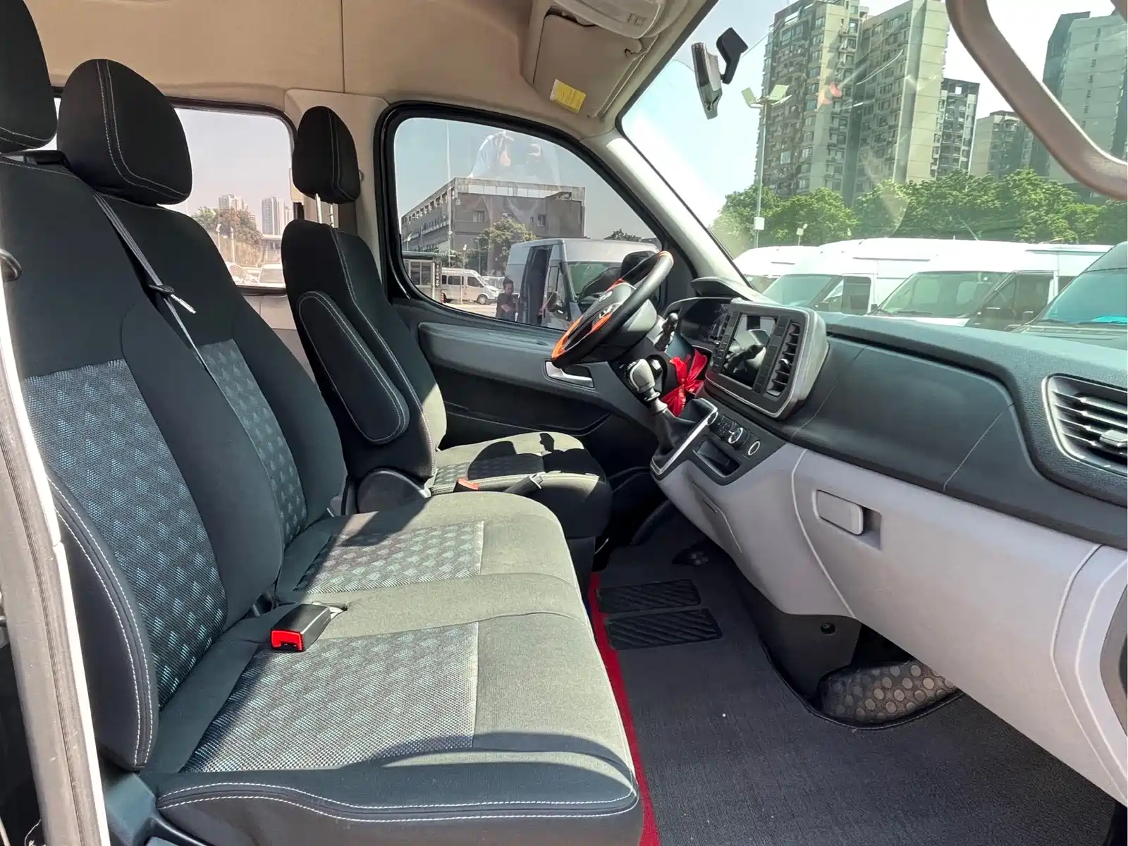 Photo 9 - Maxus Xintu V80