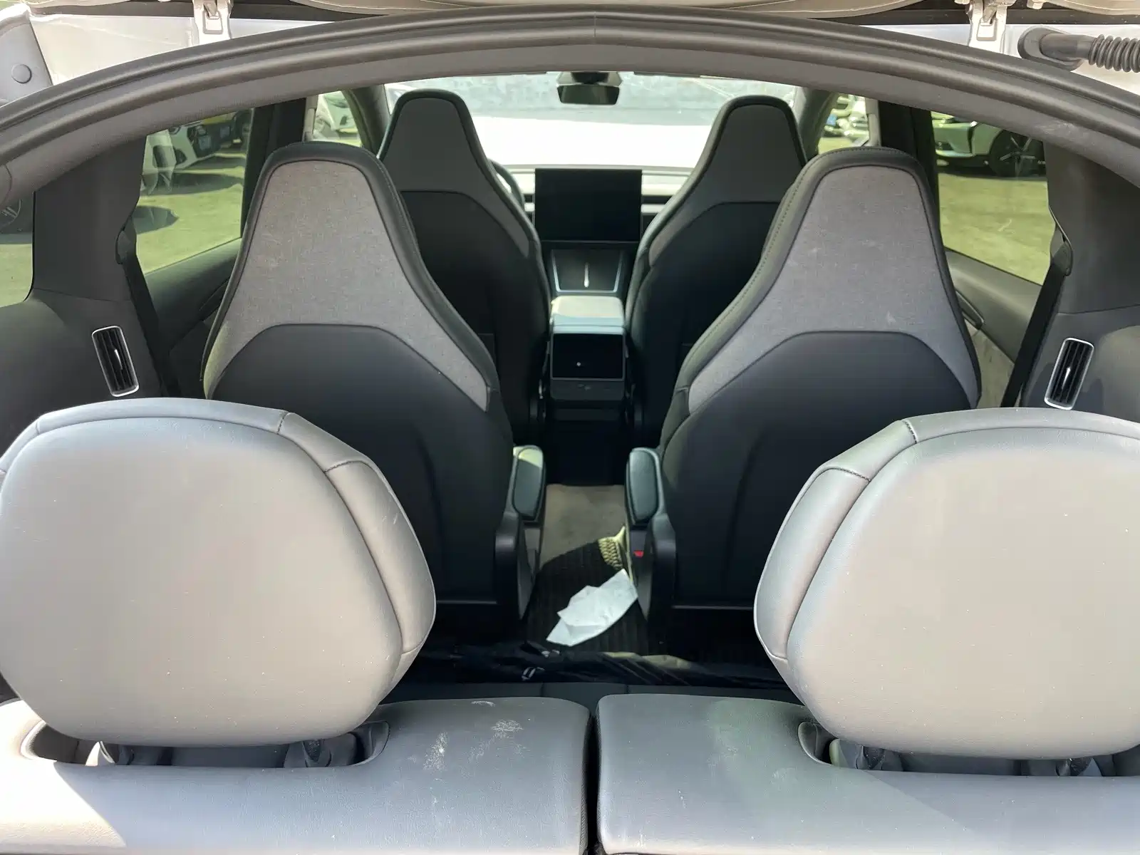 Фото 7 - Tesla Model Y L