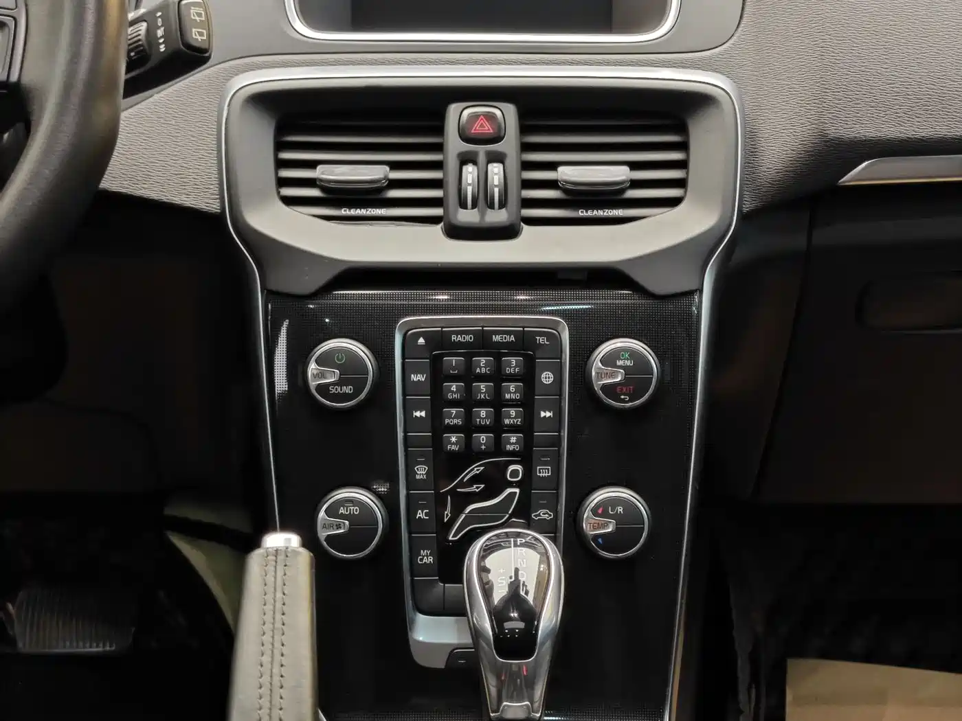 Volvo V40 2018 2018 T3 Inscription Edition