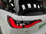صورة 25 - NIO ES8