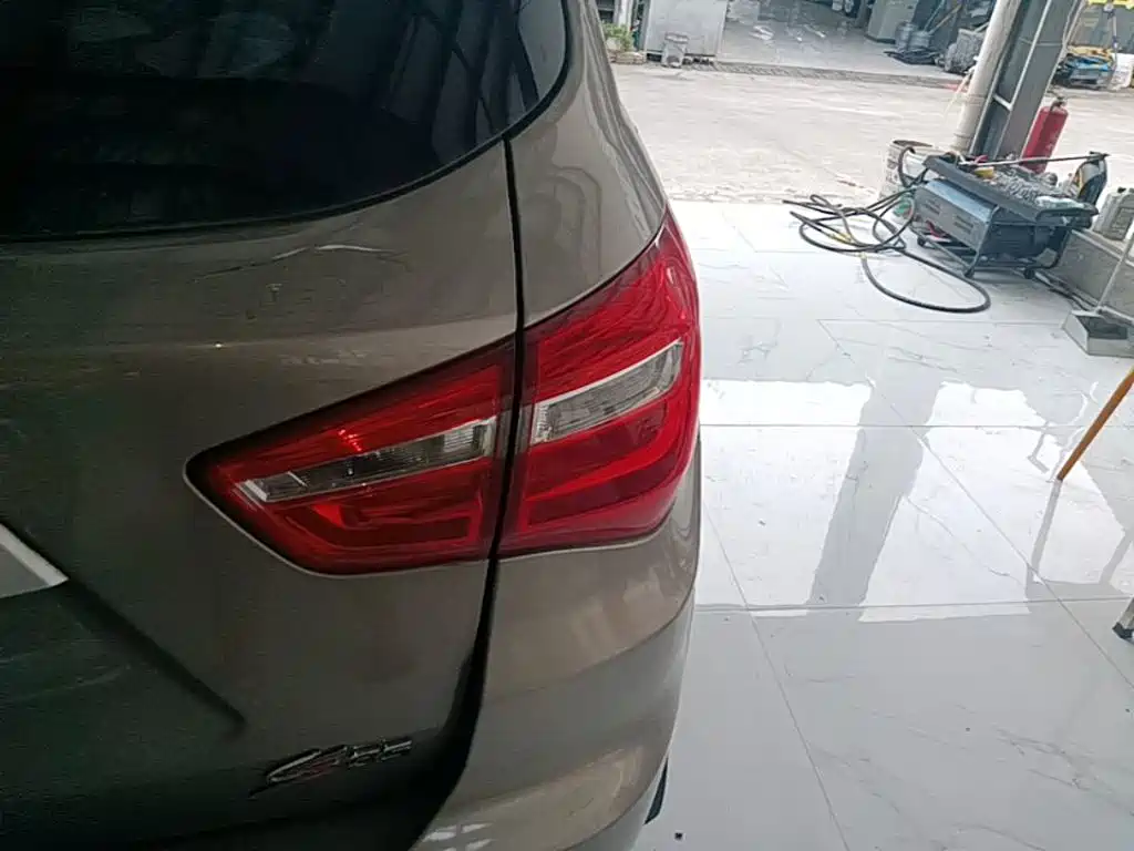 Фото 8 - Changan CS35