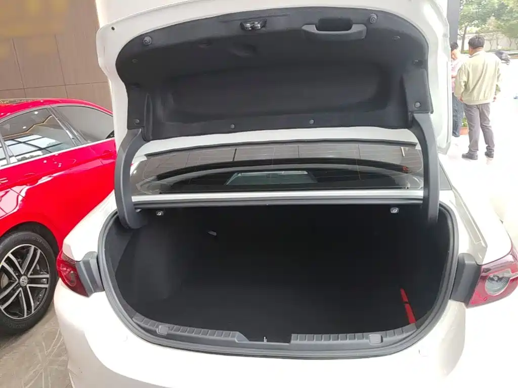 Mazda Mazda 3 2025 2023 2.0L Auto Zhixuan