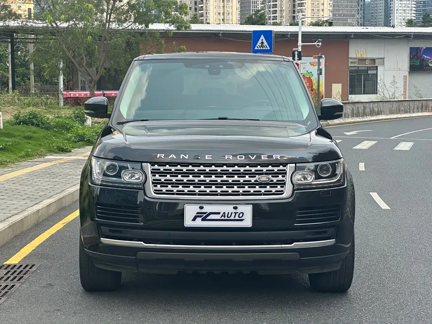 Land Rover Range Rover 2017 3.0 SC V6 Vogue фото 2