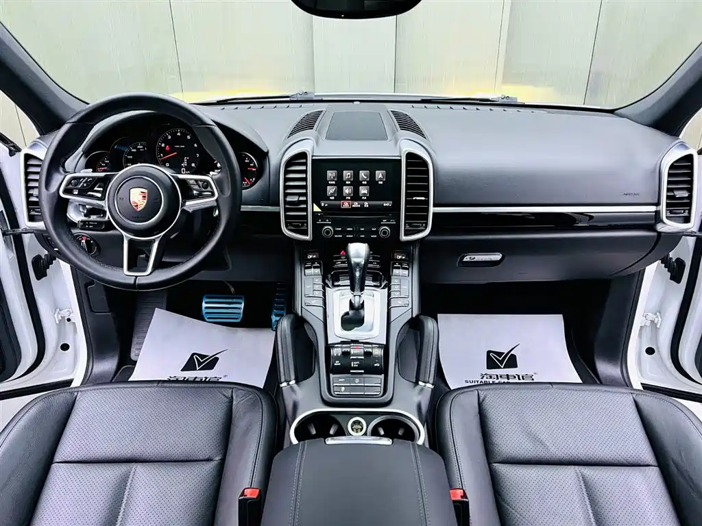 Porsche Cayenne 2016 Cayenne 3.0T фото 9