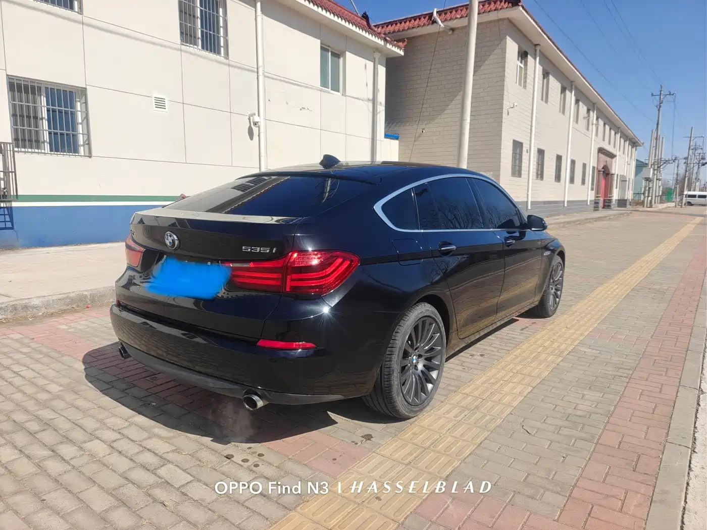 BMW 5 Series GT 2014 535i Leading фото 4