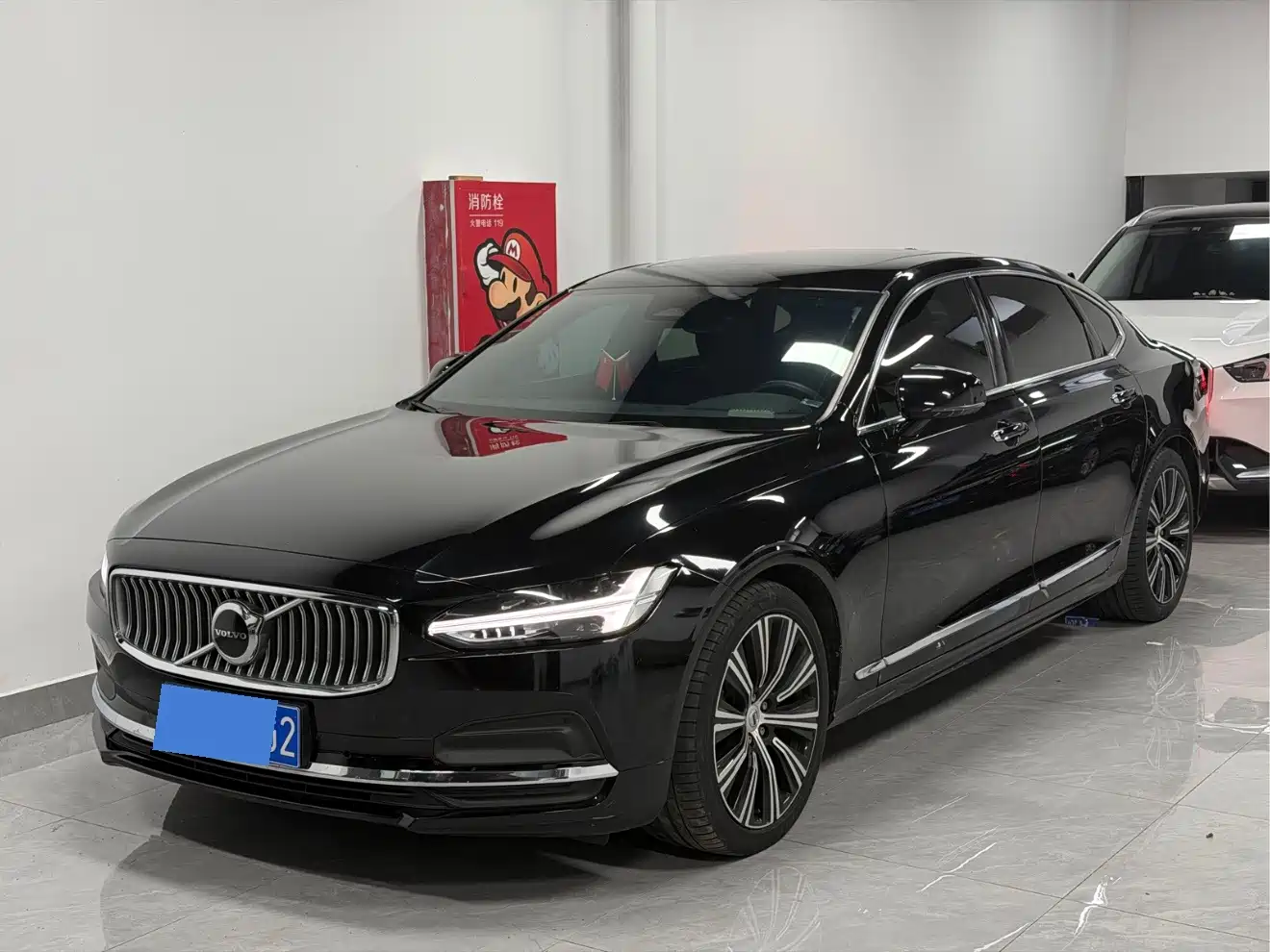 Volvo S90 2023 — пригон из Китая