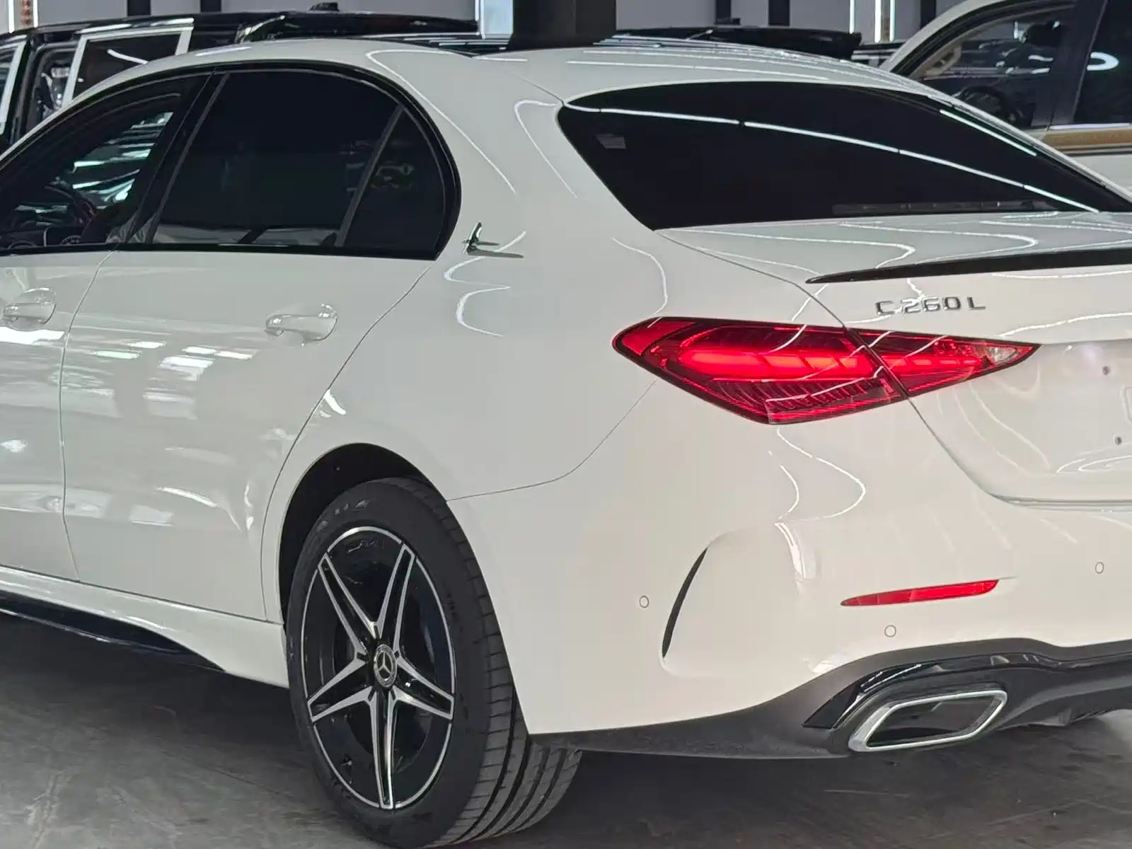 Фото 3 - Mercedes-Benz C-Class
