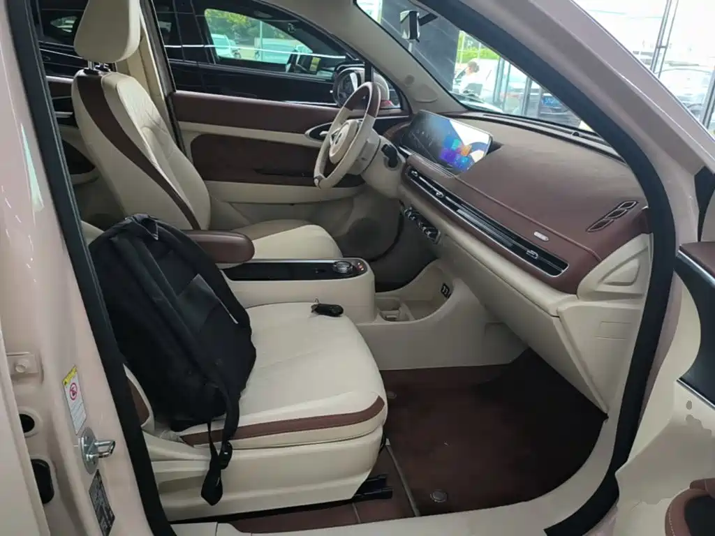 Ora Good Cat 2022 2022 400km Standard Range Luxury NMC