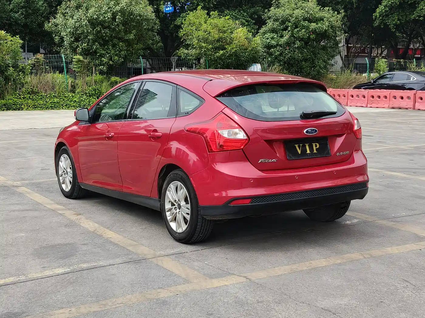 Фото 7 - Ford Focus