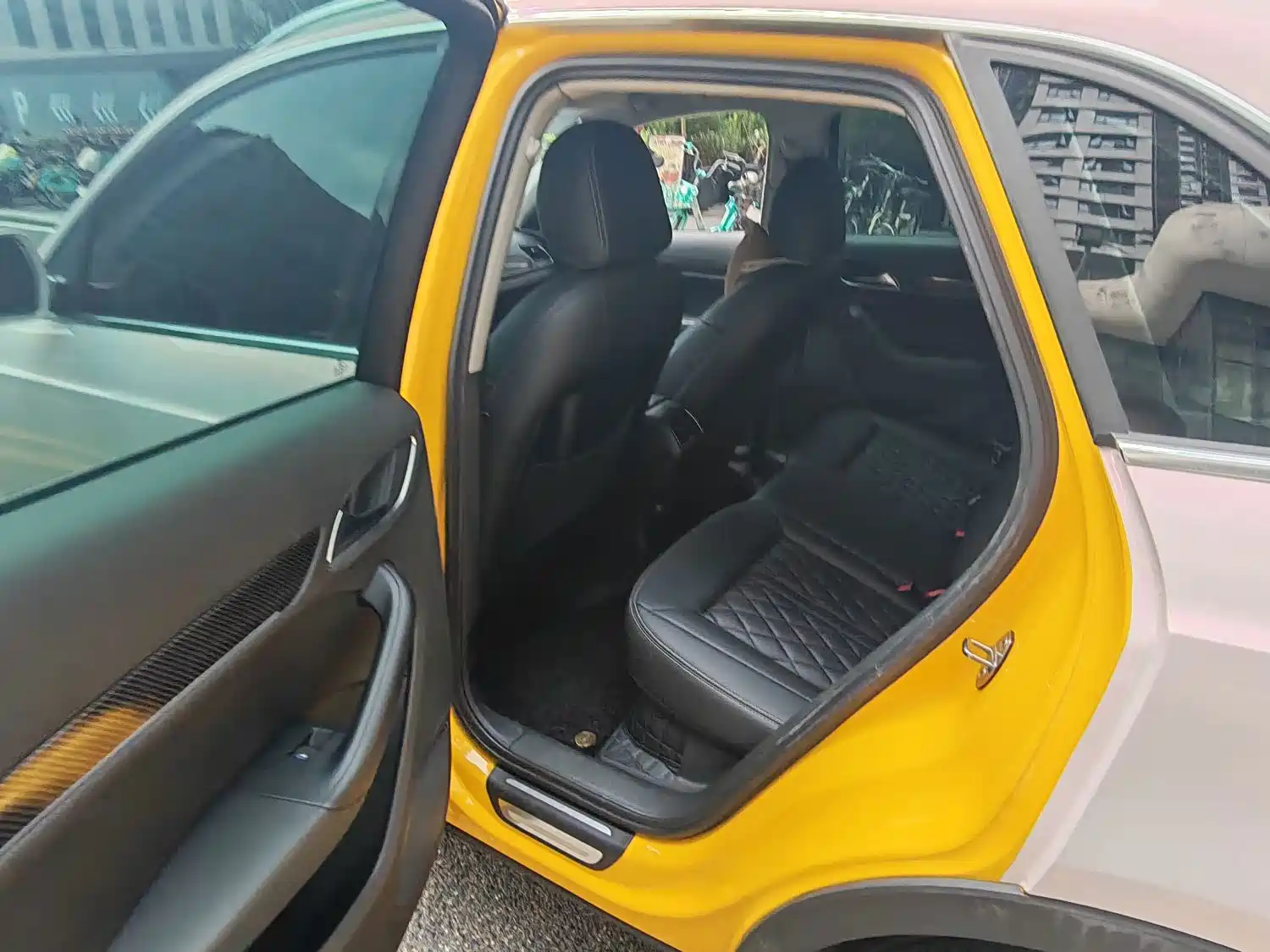 Фото 7 - Audi Q3