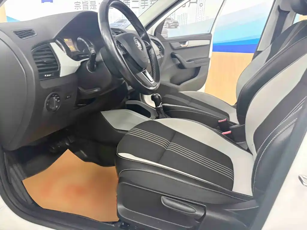 صورة 3 - Škoda Fabia