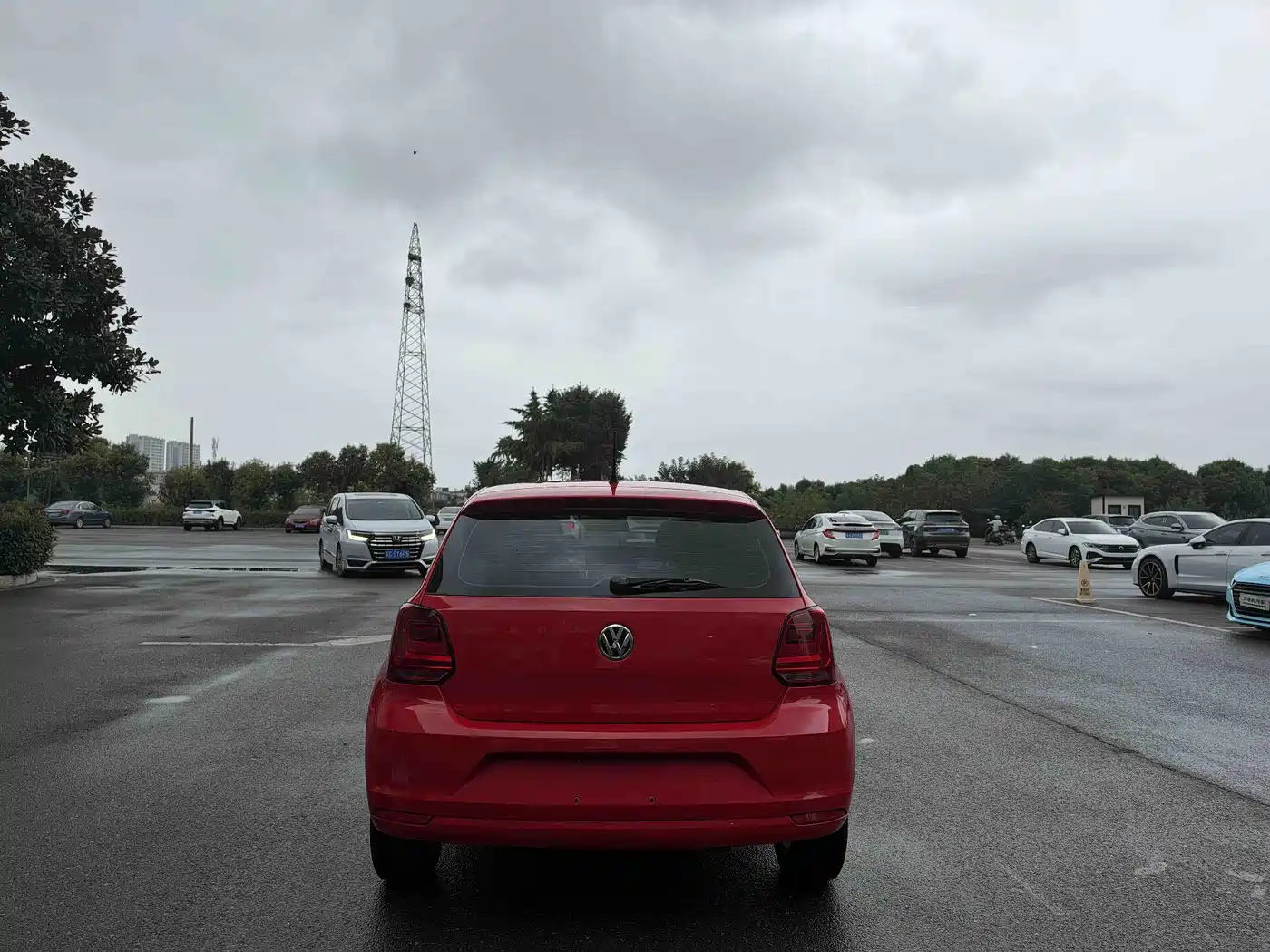 Фото 11 - Volkswagen Polo