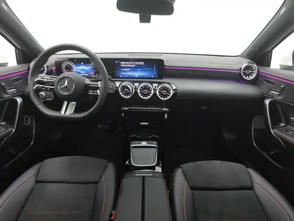 Mercedes-Benz A-Class 2025 2025 A 200 L Fashion Edition