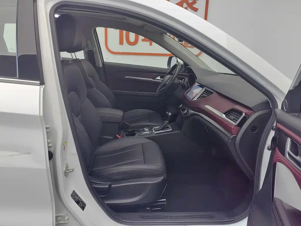 Фото 23 - Haval H6 Coupe