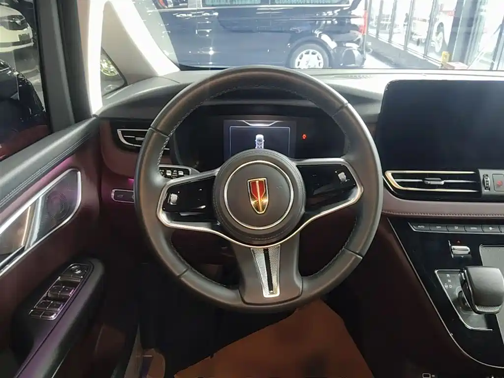 Hongqi HQ9 2023 2.0T Smart Connect Flag Enjoy Edition фото 11