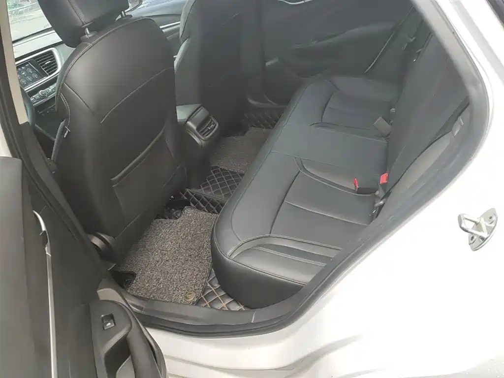 Buick Excelle 2019 18T Auto Connected Elite China VI фото 17