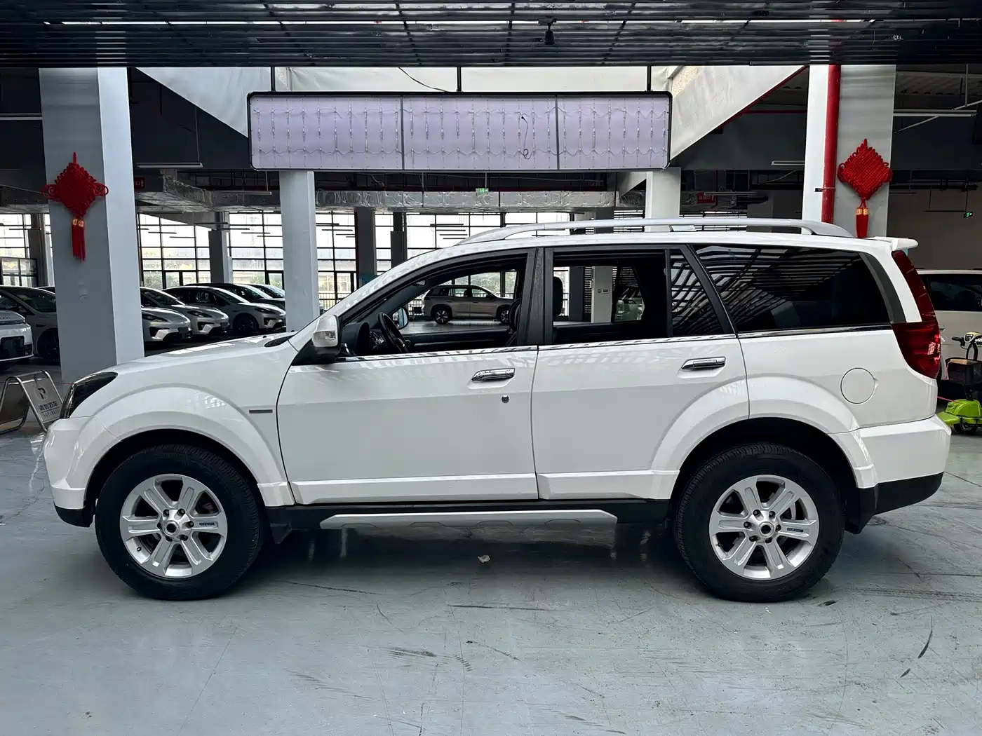 Haval H5 Classic 2016 2016 Classic Edition 2.0T Manual 2WD Prestige