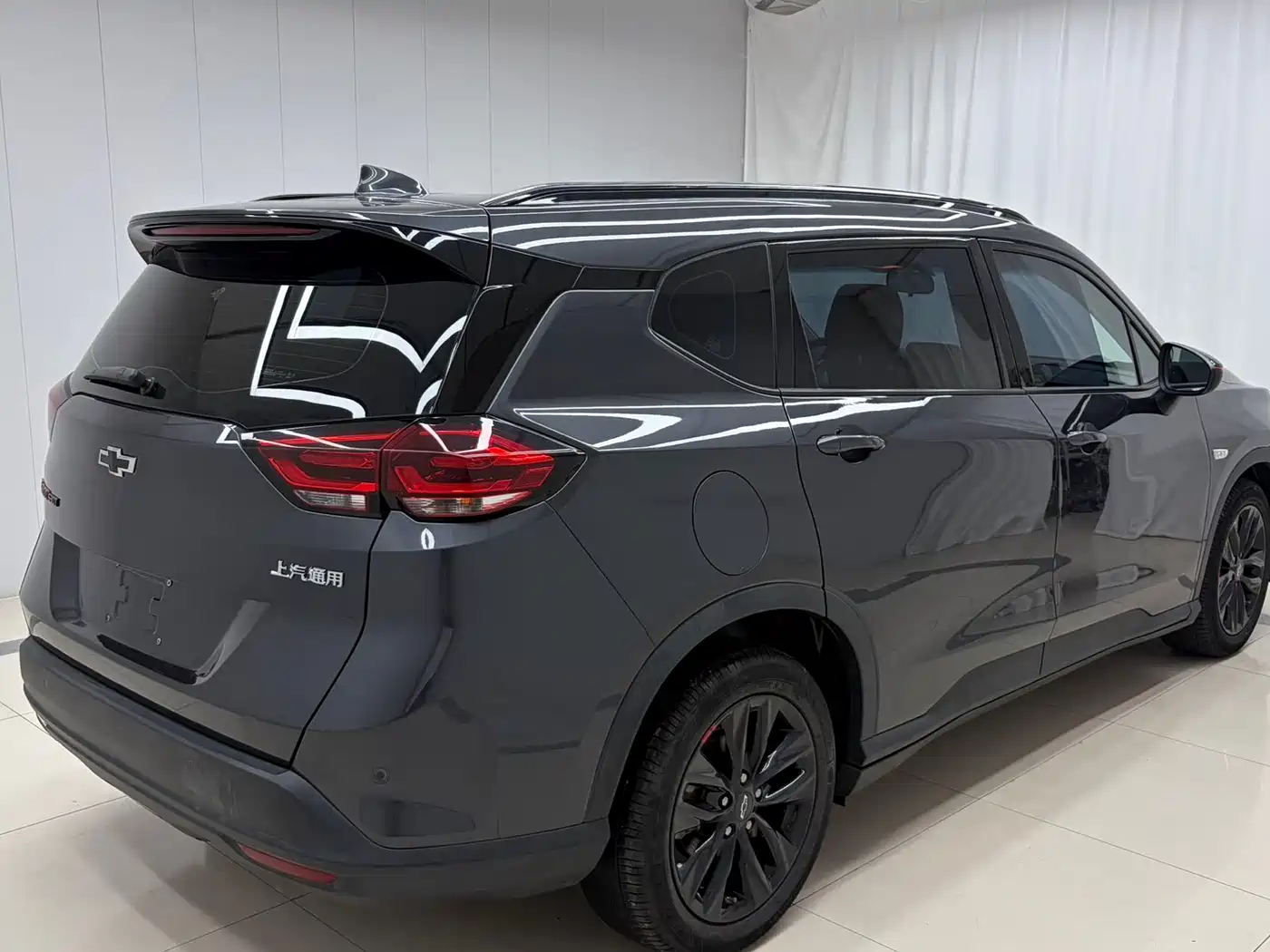 Chevrolet Volando 2023 2020 Mild Hybrid Redline 530T Automatic Premium Edition (5+2 seater)