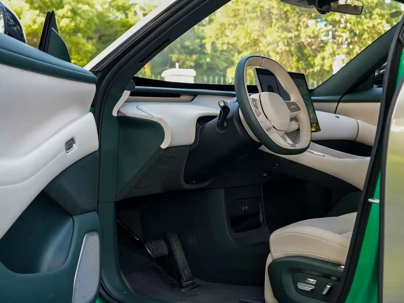 Xiaomi Auto Xiaomi YU7 2025 Extended Range AWD Pro фото 12