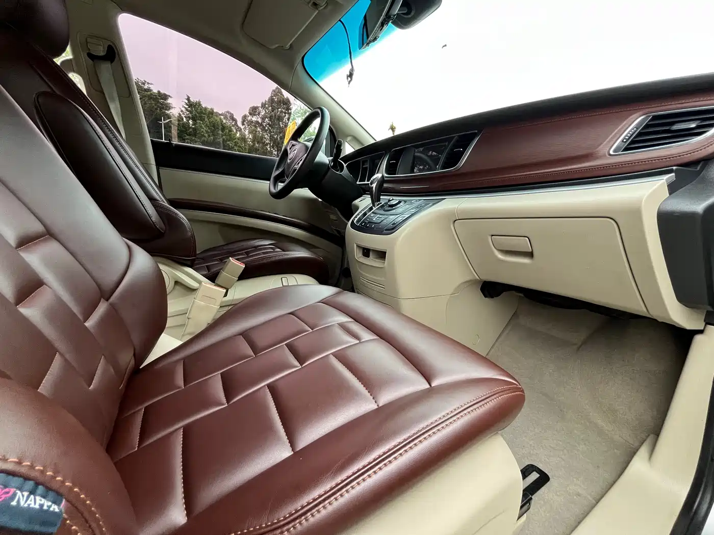 Buick GL8 2018 28T Comfort China VI фото 10
