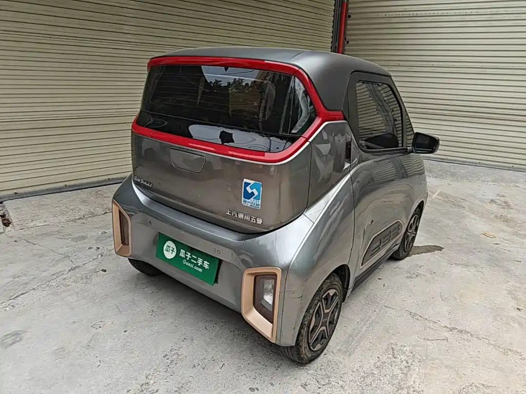 Фото 7 - Baojun E200