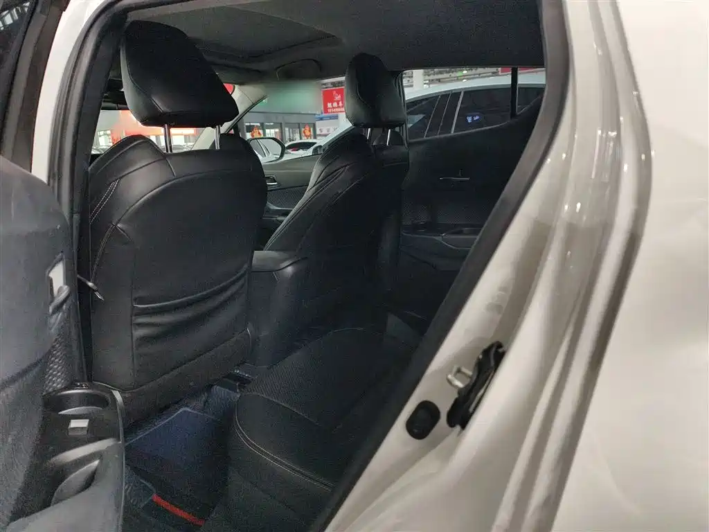 Toyota IZOA 2022 2.0L Yixing Edition фото 13