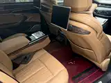 Фото 8 - Audi A8