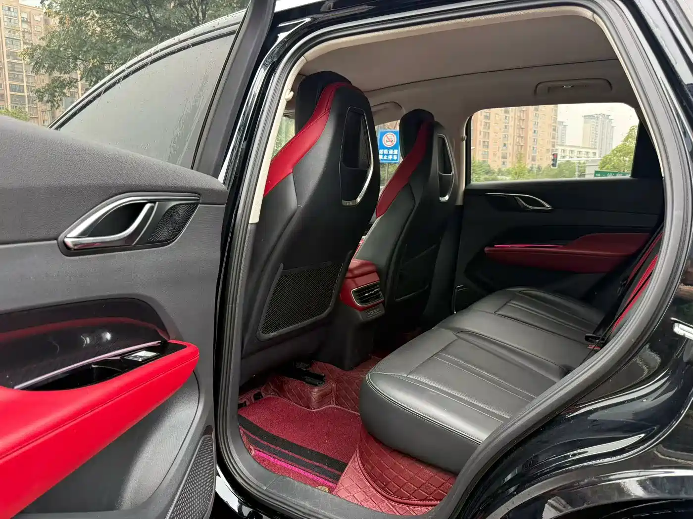 Hongqi HS3 2024 2023 1.5T 2WD Virtue Edition