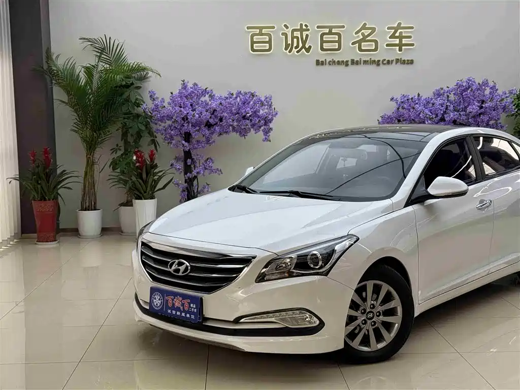 Hyundai Mistra 2014 1.8L Auto Smart GLS фото 3