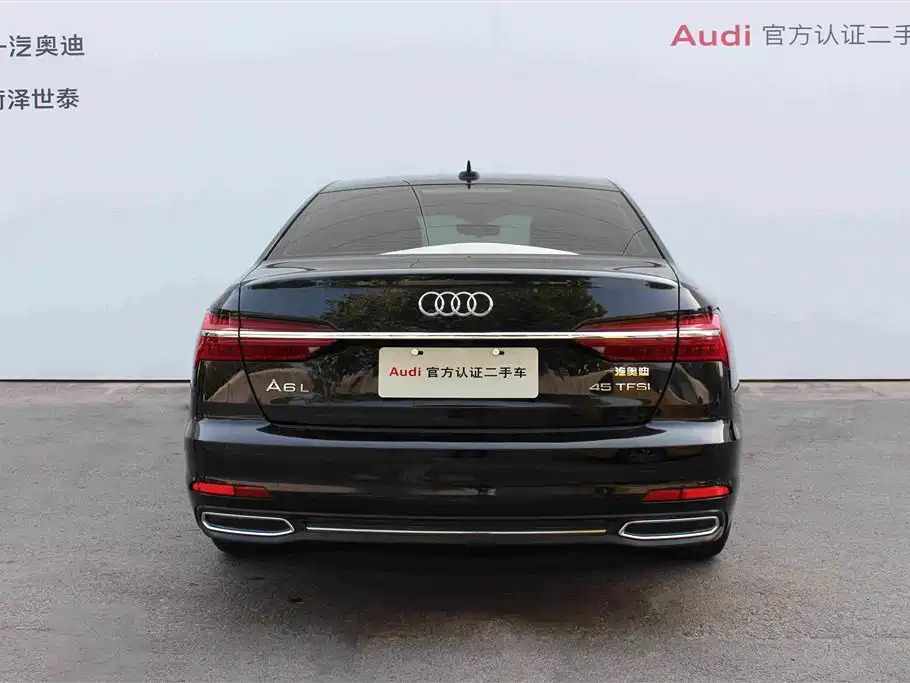 Фото 5 - Audi A6L