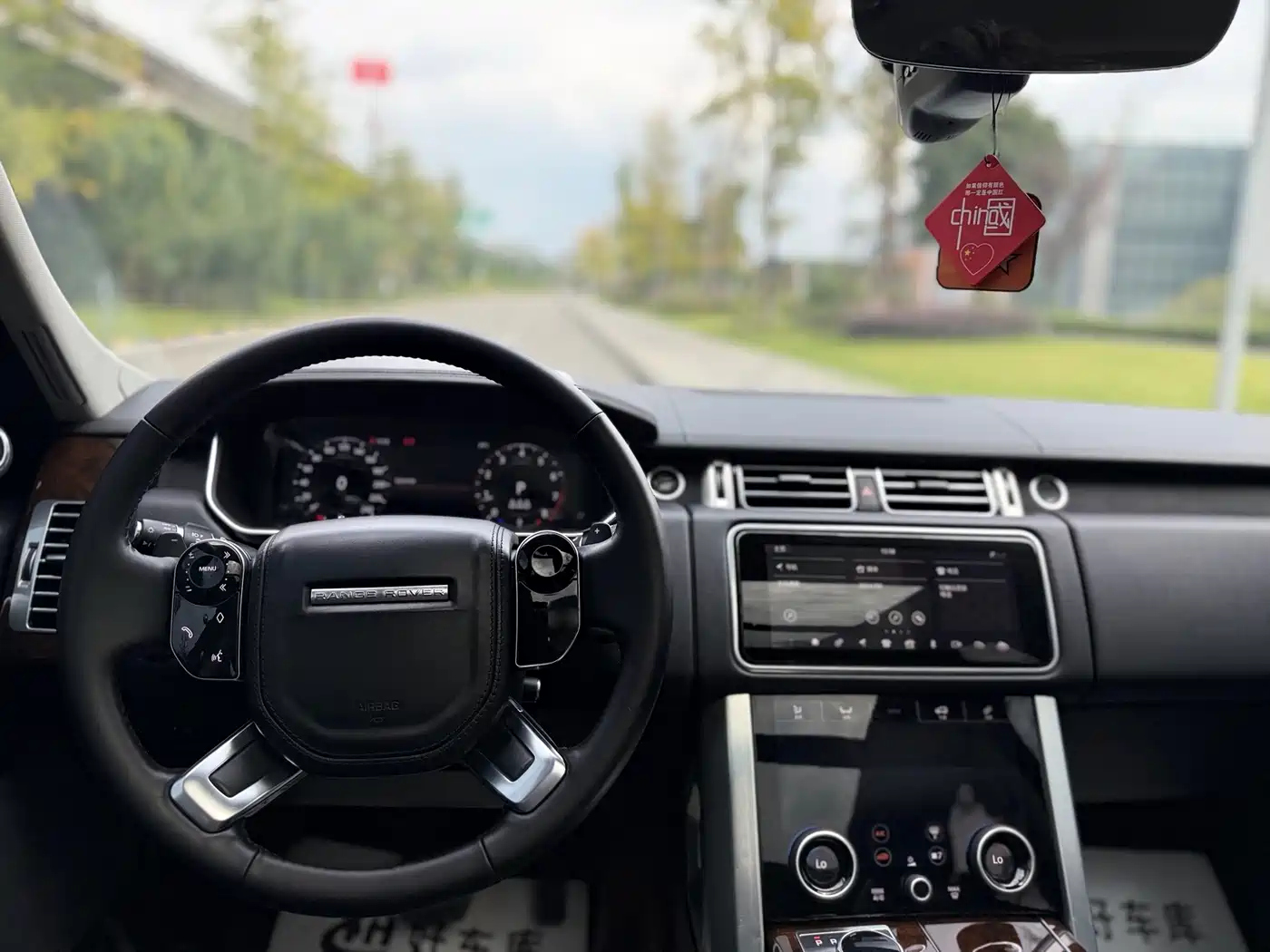 Land Rover Range Rover 2021 2021 3.0 L6 Golden Age Edition
